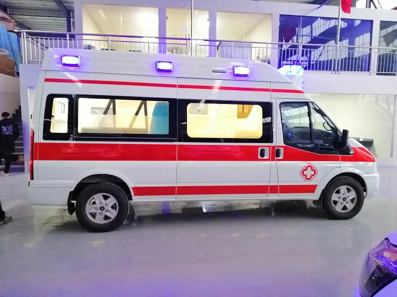 太白县跨省救护车出租